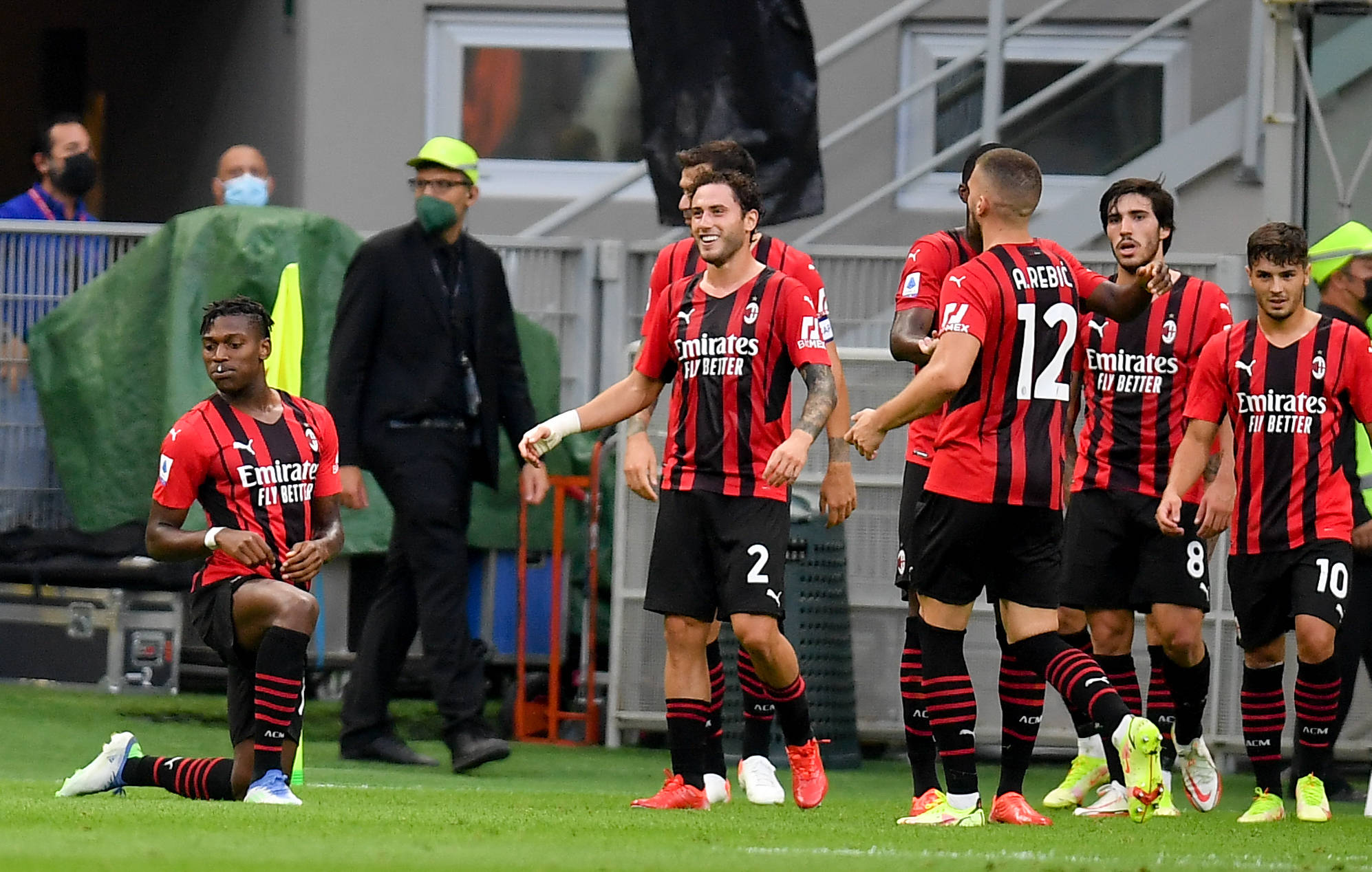 卡纳瓦罗：乌兹别克将从世界杯学习；未来想回意大利证明自己（卡纳瓦罗：乌兹别克将从世界杯汲取经验，未来盼回到意大利再度证明自己）