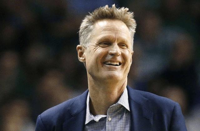 土媒：费内巴切锋线引援瞄准世界级球员，目标莱万或瑟洛特（土耳其媒体：费内巴切锋线补强锁定世界级前锋，候选莱万与瑟洛特）