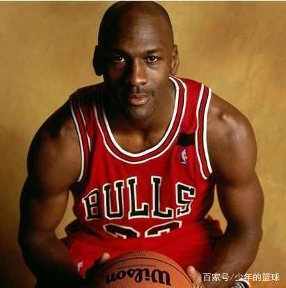 篮球CBA球队启用新训练馆，设备全面升级（CBA球队新训练馆正式启用，设施设备全面升级）