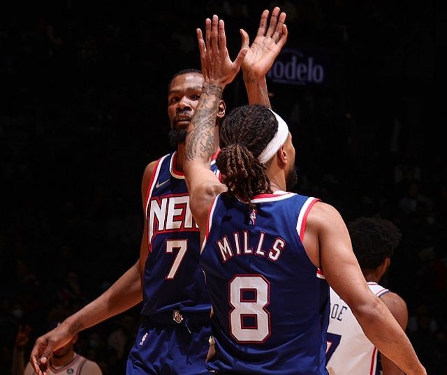 官方：曾赢得欧洲杯的37岁葡萄牙前国门帕特里西奥退役（官方确认：葡萄牙前国门帕特里西奥37岁挂靴，曾夺欧洲杯）