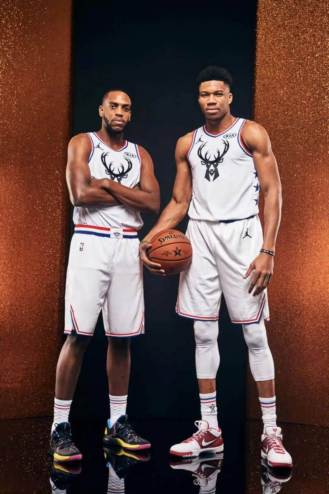 官方：26岁的前比利时国脚、国米旧将范赫斯登退役（26岁比利时前国脚、国米旧将范赫斯登官宣退役）