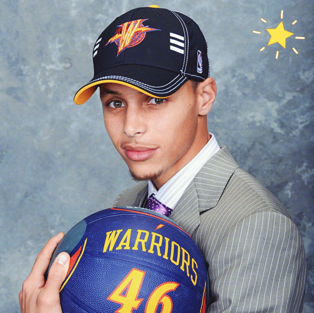 法尔克：纽卡等队曾想引进卡尔，但拜仁抢先与球员完成续约（法尔克：纽卡等队曾追卡尔，拜仁先一步与其完成续约）