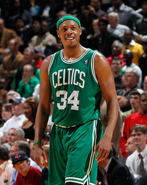 青训球员破门首秀入账（青训新星首秀斩获进球）