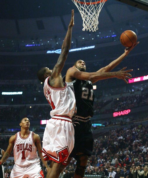 尼古拉-佩佩：梅西和C罗的不同？梅西像孙悟空，C罗像贝吉塔（尼古拉·佩佩谈梅罗差异：梅西如孙悟空，C罗似贝吉塔）