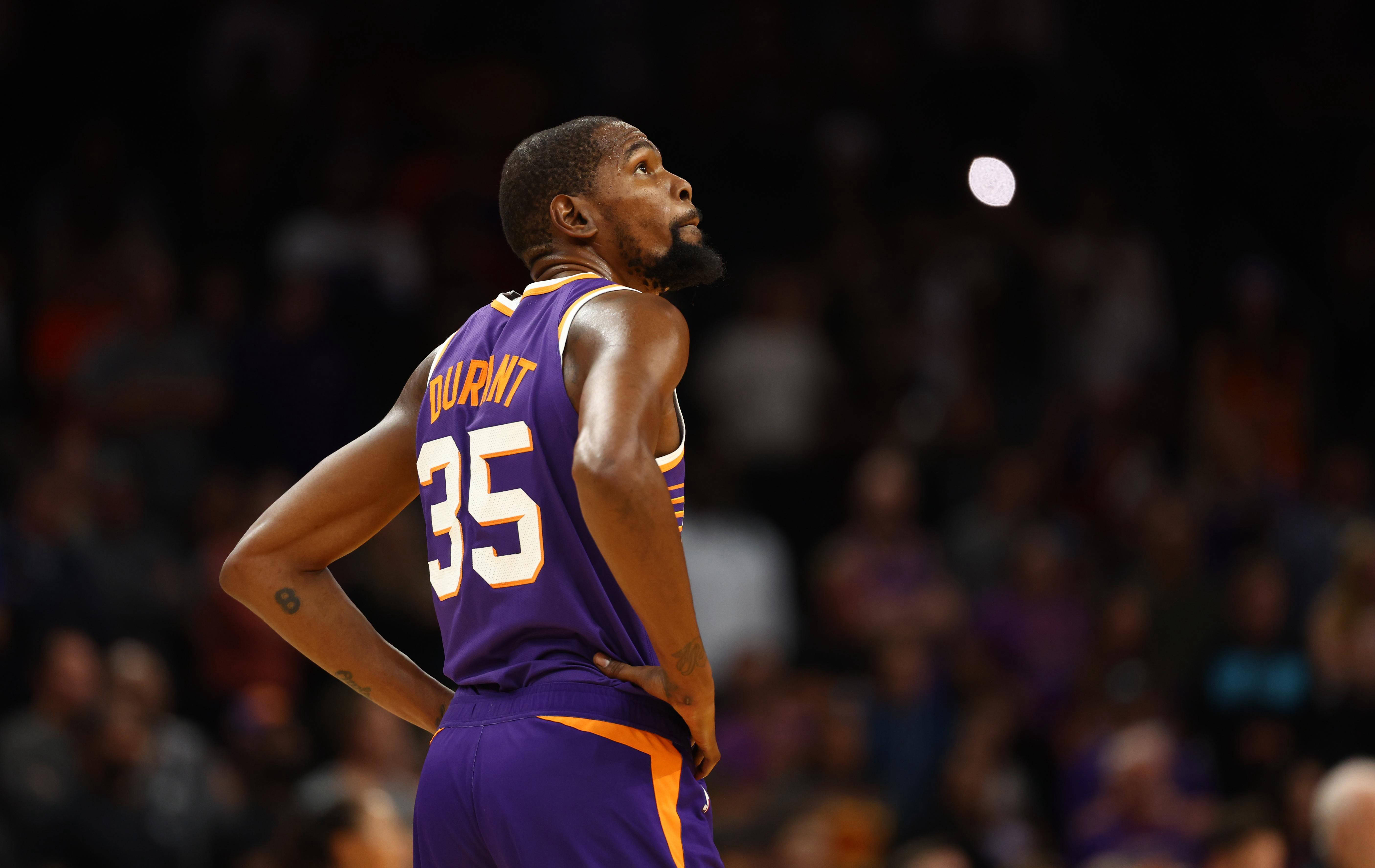 海纳：过去的几个赛季里，我们遇到这样的情况就放弃了（海纳：前几个赛季我们一遇到这种情况就会放弃）