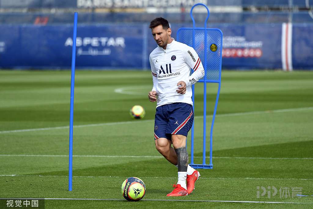 马刺主帅：文班愿根据比赛需求去打球；SGA单防根本防不住（马刺主帅：文班乐于配合战术需要；SGA靠单防很难限制）